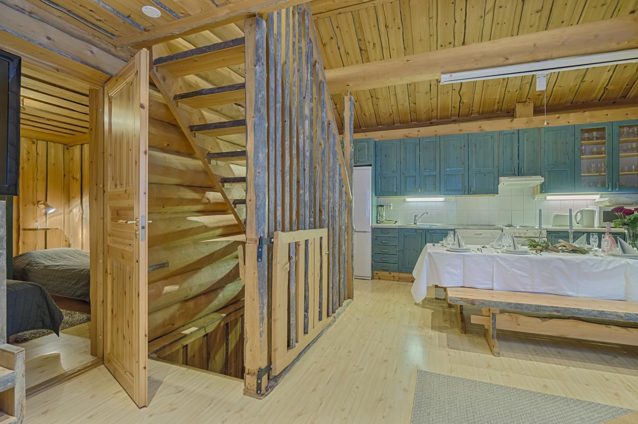 Vip Rakka Villas 7 & 8 Levi Room photo